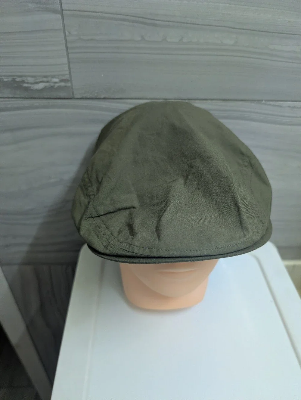 BARBOUR Olive Flat Transport Hat